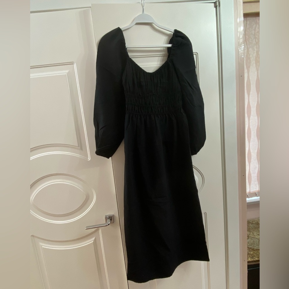 H&M Women Crepe Long Dress, Small, Black.